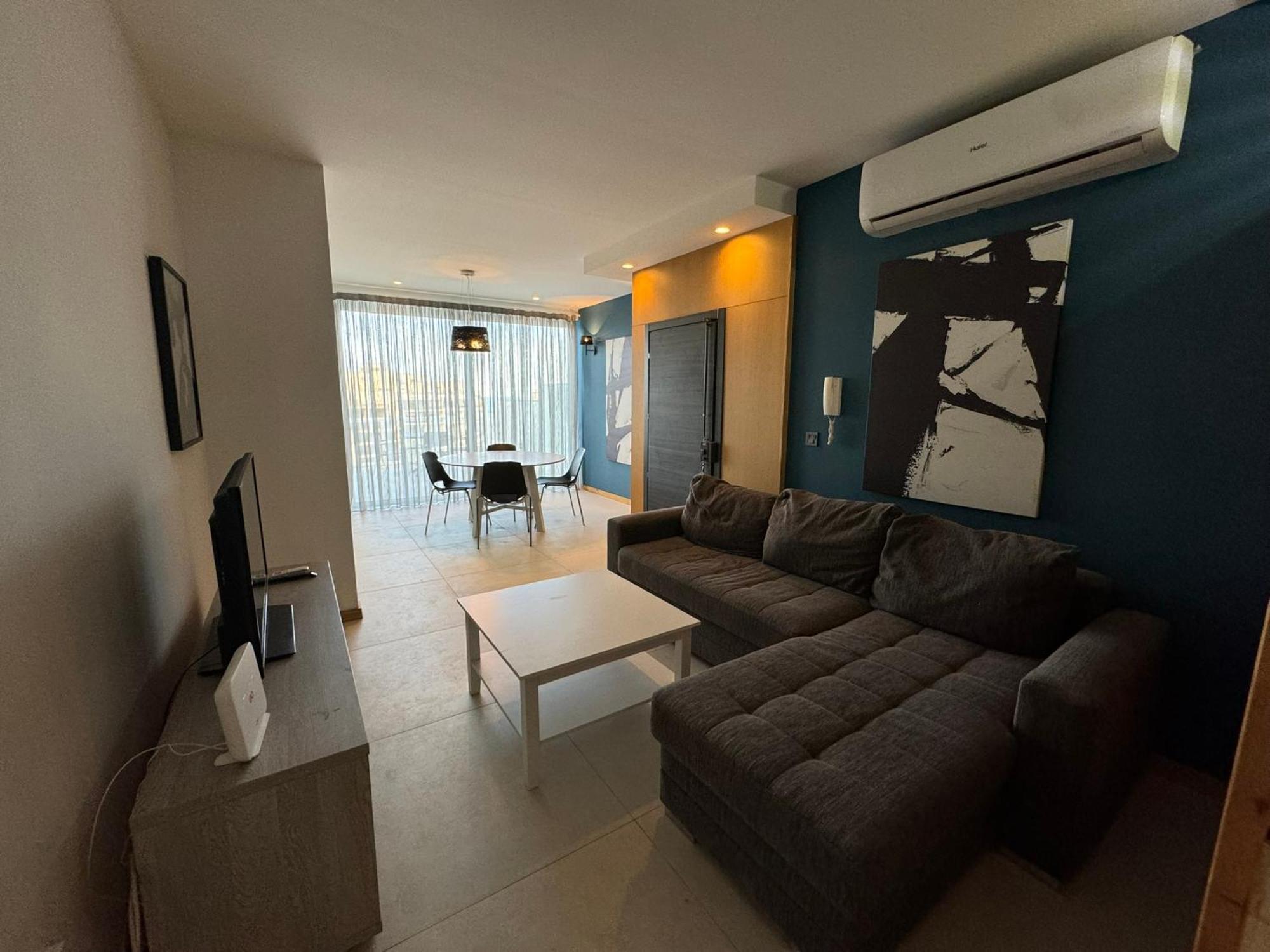 Giuliani Seafront Penthouse 15 * Saint Julian's