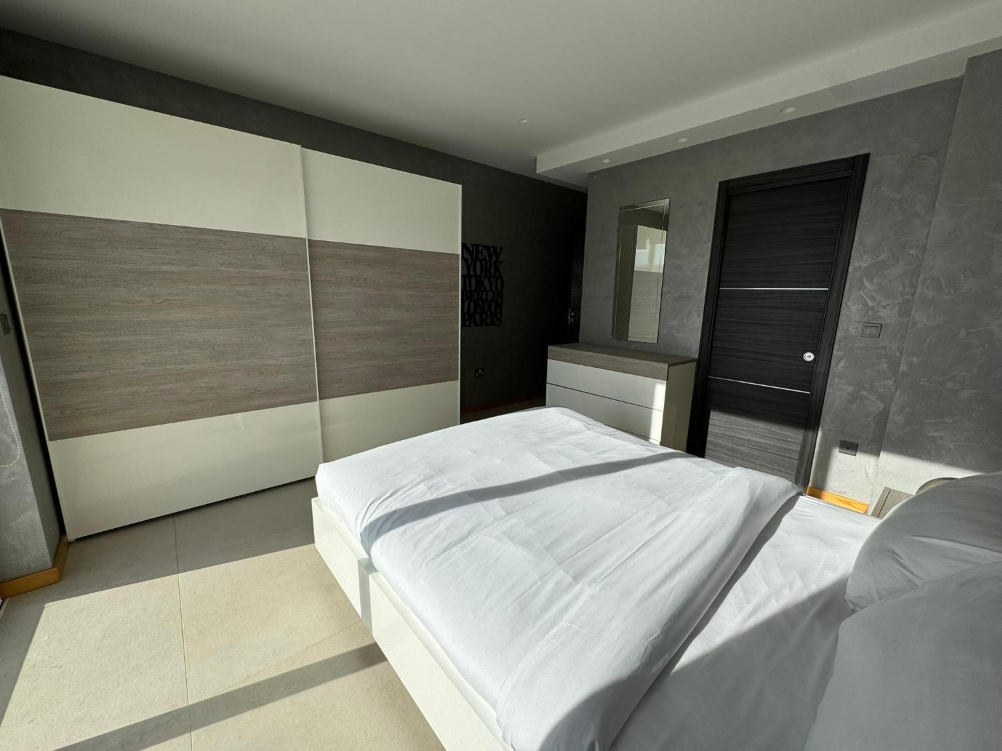 Apartment Giuliani Seafront Penthouse 15 Saint Julian's